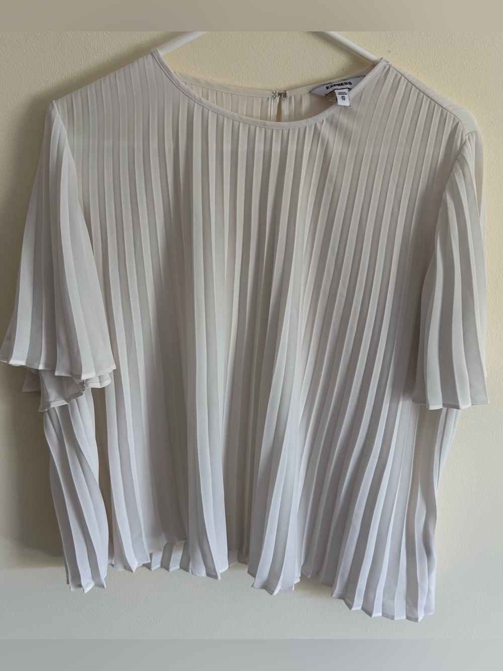 Express White Pleated Short-Sleeve Blouse Size XS